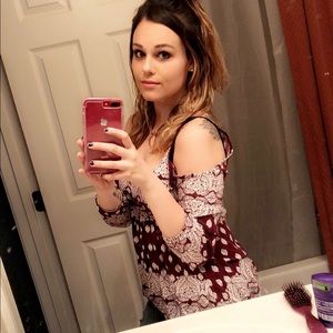 Beautiful long sleeve cold shoulder top